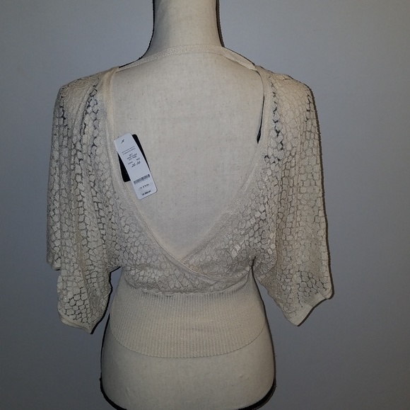 Crop top - Picture 2 of 2